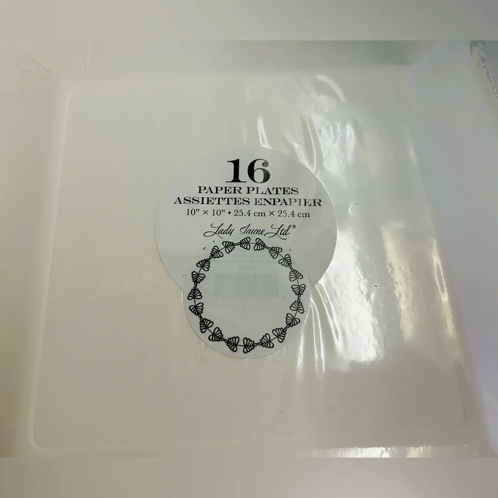 New Lady Jayne 136 Pieces Christmas Plates Napkins Guest Towels Cambodia 5 Piece